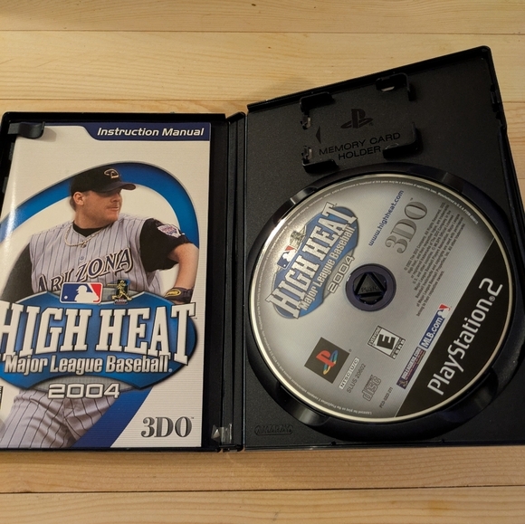 Play Station 2 Game Pre-owHigh Heat Major League Baseball 2004 - Black and White - Picture 4 of 5